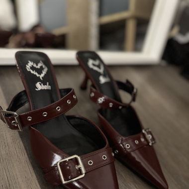 Talons bas bordeaux SHEIN