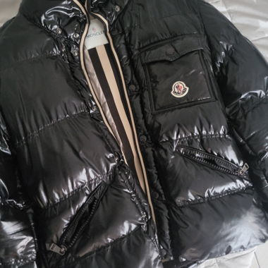 Piumino Moncler nero