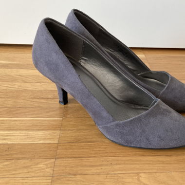 Elegante Damenschuhe mit Stiletto-Absatz, Gr. 36