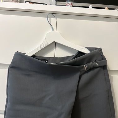 Zara Hosen Rock neu