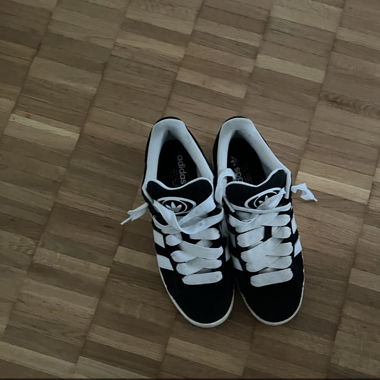 Adidas Campus