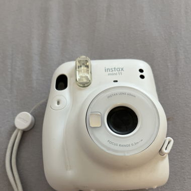 instax mini 11  sans cartouche ni piles