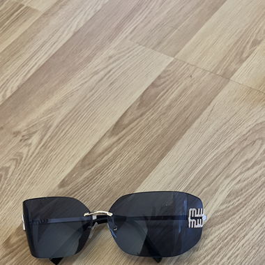 Sonnenbrille