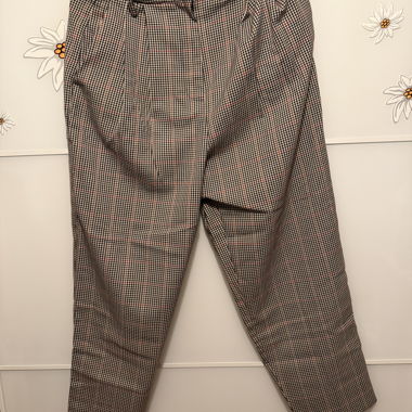 Pantaloni a quadri con pinces