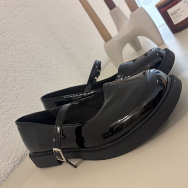 Chaussures Mary Jane vernies noires