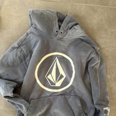 Volcom hoodie