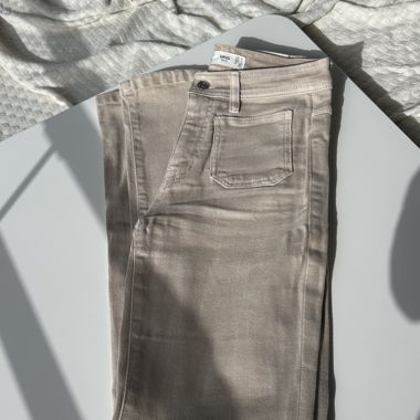 MNG beige flared jeans EUR 34
