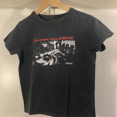 t-shirt nero con stampa