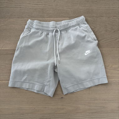 Short Nike grigio