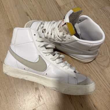 Baskets montantes blanches Nike
