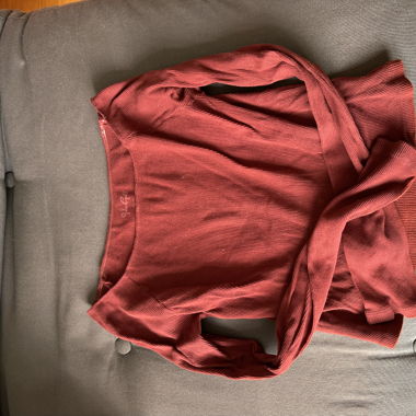 Maglia a maniche lunghe bordeaux a coste