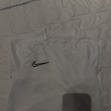 NIKE DRY FIT SHIRT