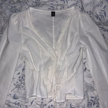 White long-sleeve blouse