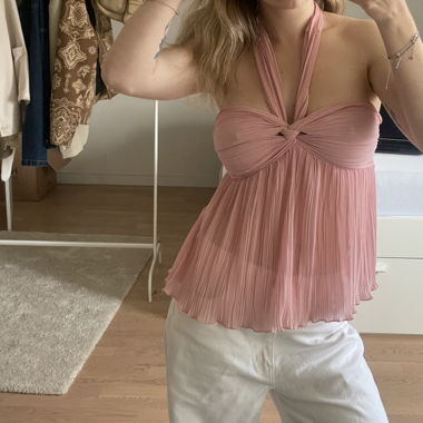 cute pink zara top