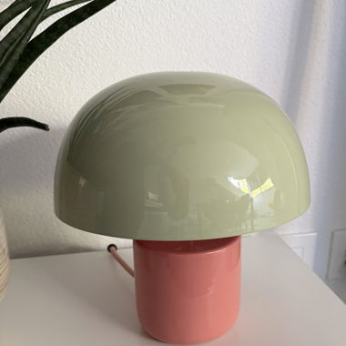 Lampe de table rose et verte