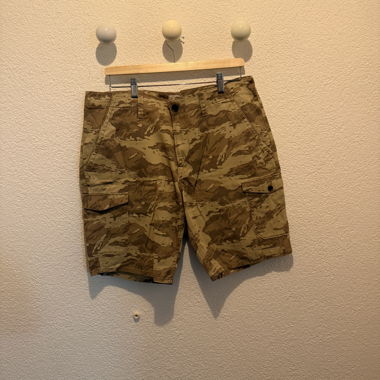 Timberland Tan and brown camo cargo shorts