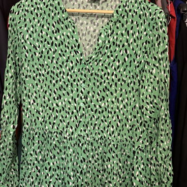 Grünes ICHI Kleid mit Muster, Grösse L