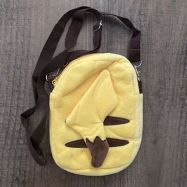 pikachu schultertasche