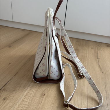 Zaino bianco con monogramma