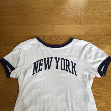 Bauchfreies Shirt 
