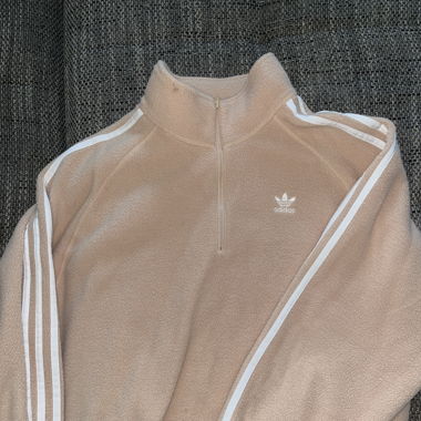 Adidas sweater