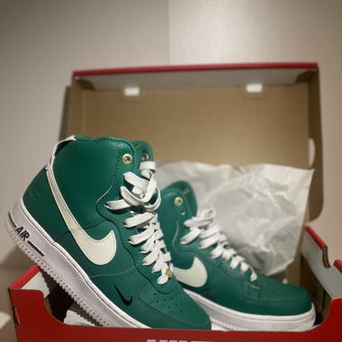 AIR FORCE 1 MID
