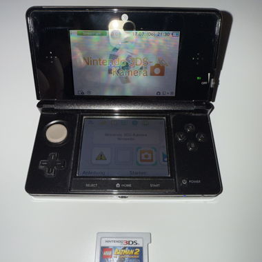 Nintendo 3DS with game
