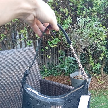 Guess Kleine Tasche