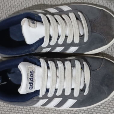 Baskets adidas 