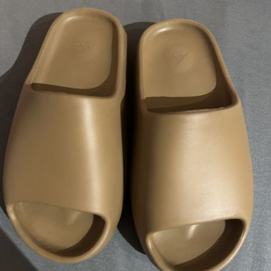 Tongs Adidas beiges