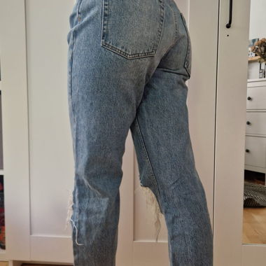 NA-KD Destroyed Jeans