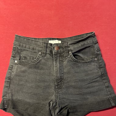 H&M shorts hot pants 