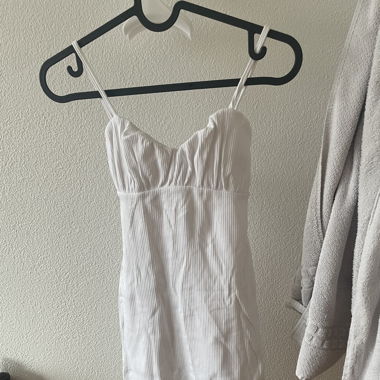 white dress