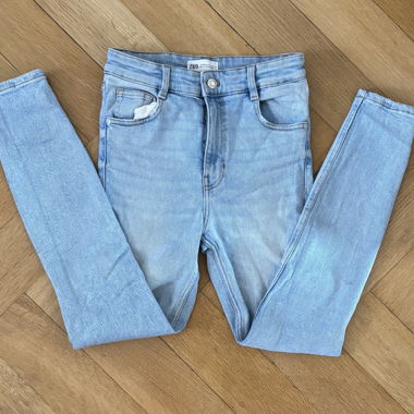 jeans taille haute zara