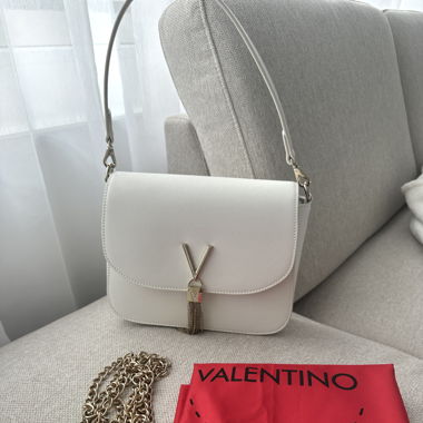 Valentino Handtasche mit Staubbeutel 