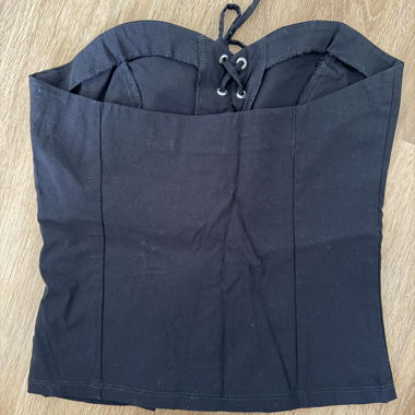 Schwarzes Schnür-Bustier