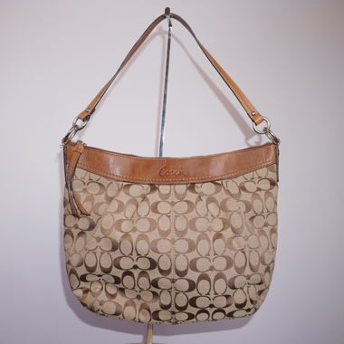 Coach Signature Shoulder Bag