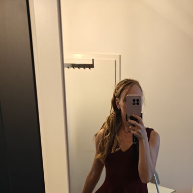 Robe sans manches bordeaux 