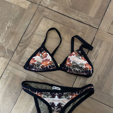 Bikini Beach Mountain