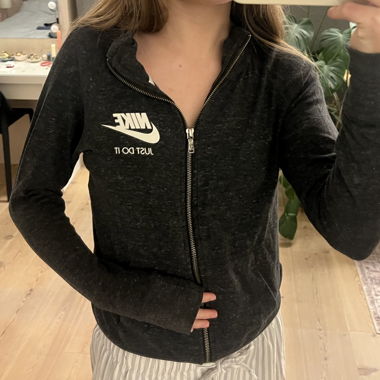 Nike zipper 