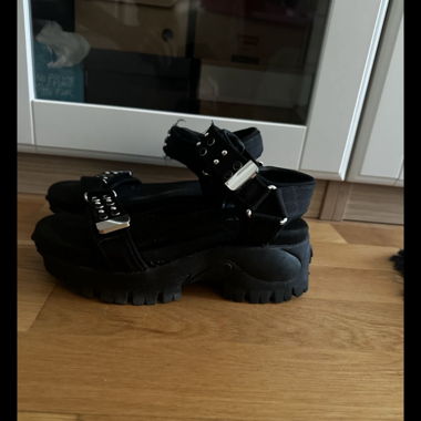 Sandales plateformes noires