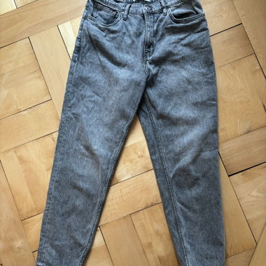 Mom Jeans