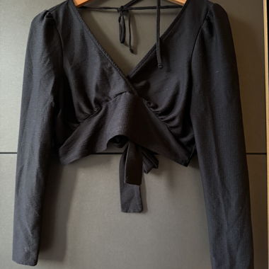Top to Tie at the Back