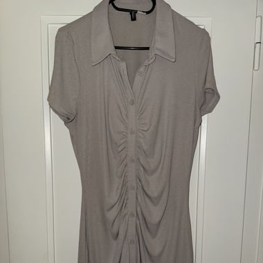 Robe beige 