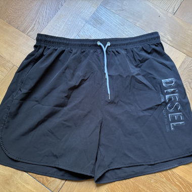 Diesel Shorts schwarz XL