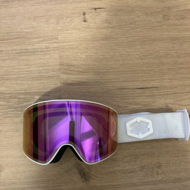 Out of Void White Goggle