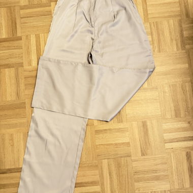 Gray satin pants, EUR 36