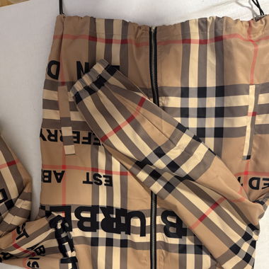 BURBERRY