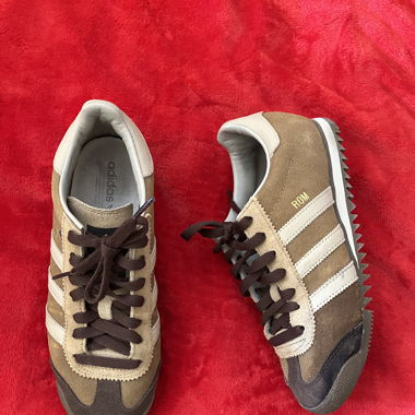 Adidas Rom