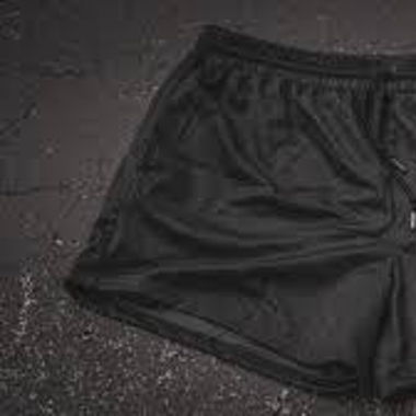 Short noir 